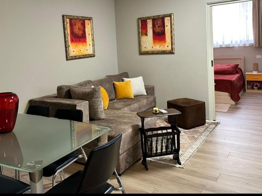 Apartamento Away From Durrës